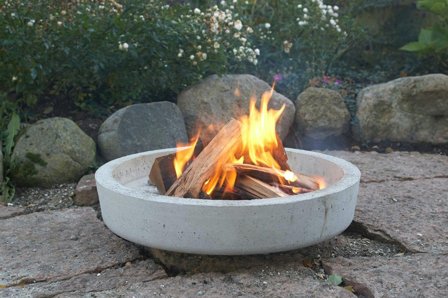Støp et bålfat på enkelt vis Støpe bålpanne i betong